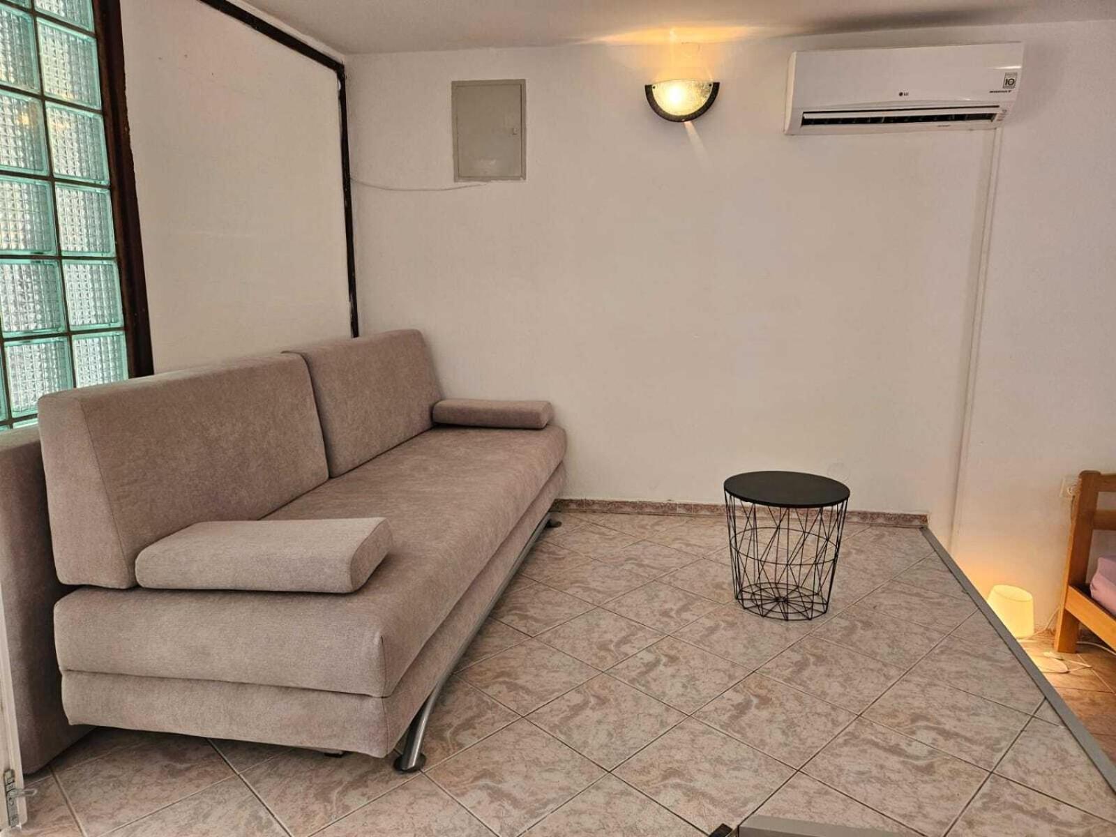 Hana Beach Apartment Novalja Exterior photo